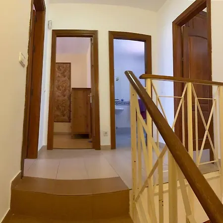 Town House En Del Duque Jardines 37 *